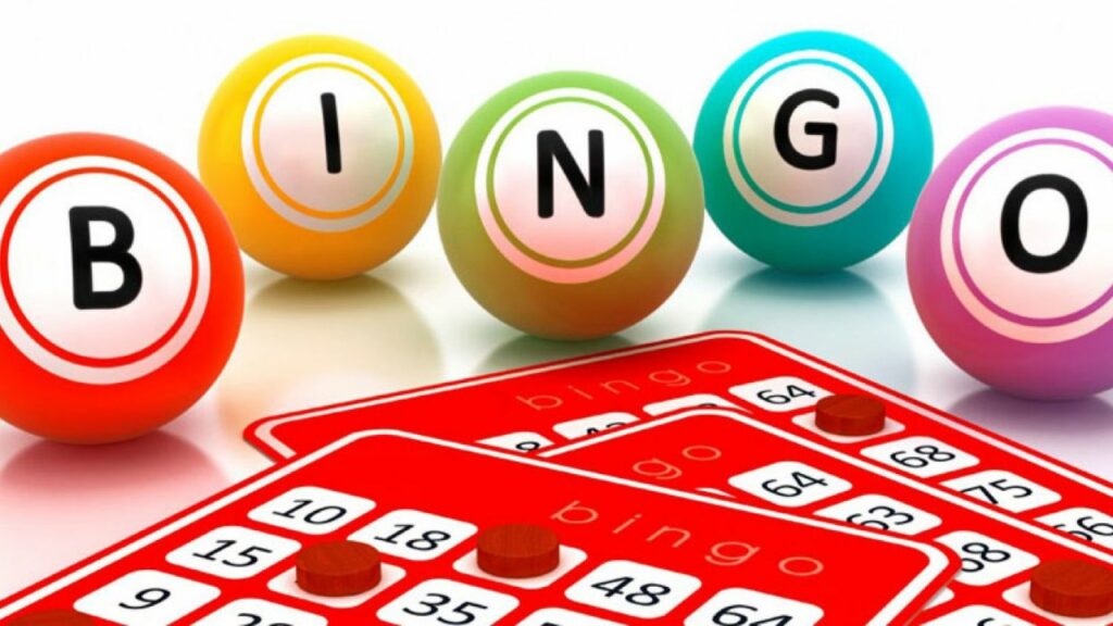 Bingopallot, joissa bingo-kirjaimet